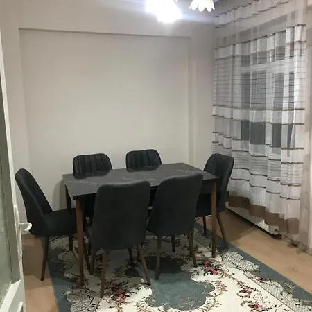 Vintage Square In Zeytinburnu Apartmán